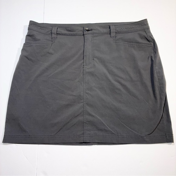 Eddie Bauer Women's Adventurer 2.0 Hiking Skort Skirt Gray 14 Pockets Outdoors - Picture 1 of 9